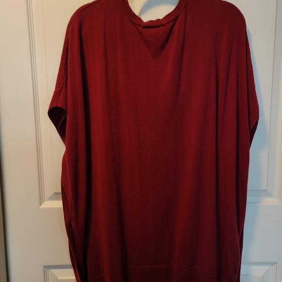C J Banks Crew Neck Poncho, Size 2'X/3X - Picture 4 of 7
